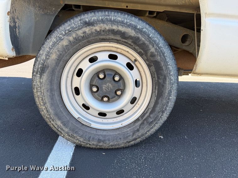 image for item EP3027 2003 Dodge Ram pickup truck