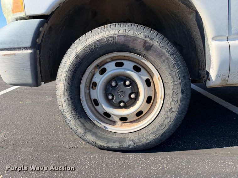 image for item EP3027 2003 Dodge Ram pickup truck