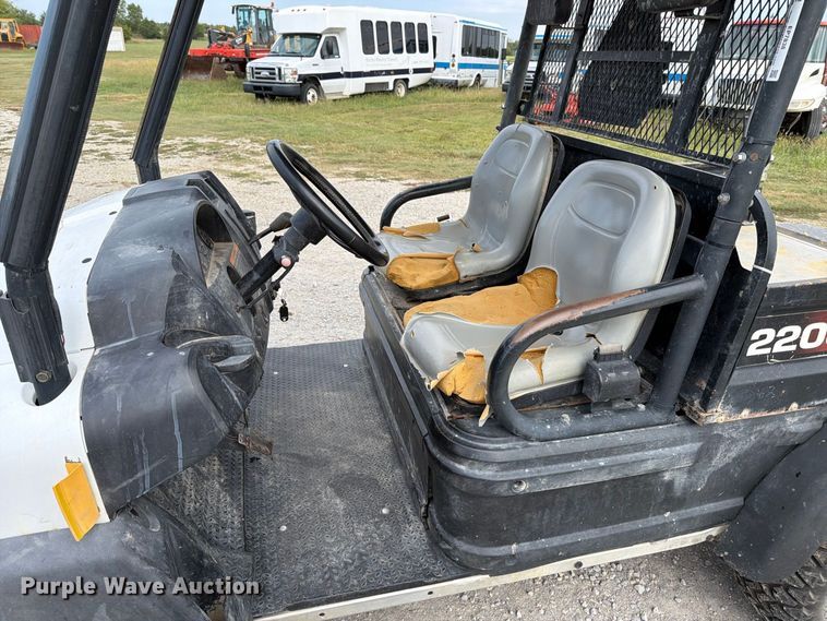 image for item EP7838 2010 Bobcat 2200 utility vehicle