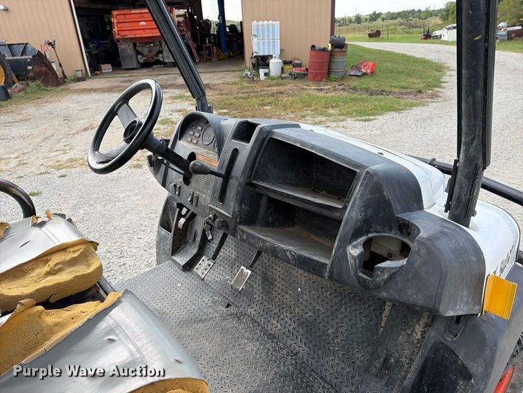 image for item EP7838 2010 Bobcat 2200 utility vehicle
