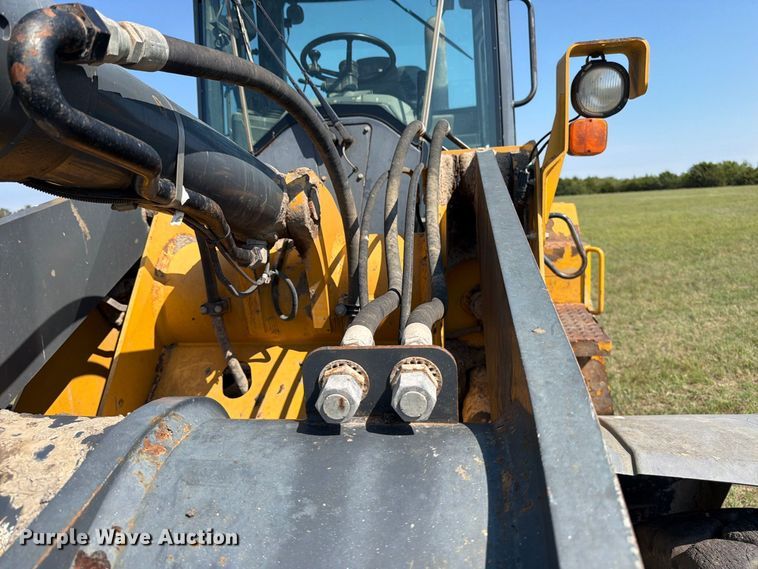 image for item EP7840 2012 John Deere 624K wheel loader