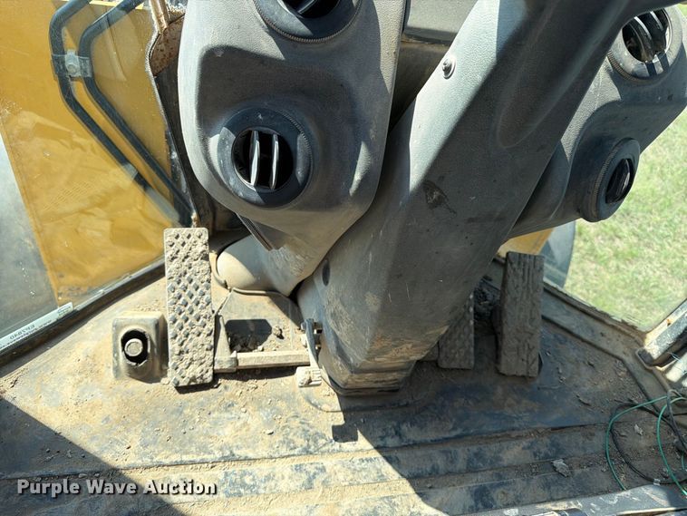 image for item EP7840 2012 John Deere 624K wheel loader