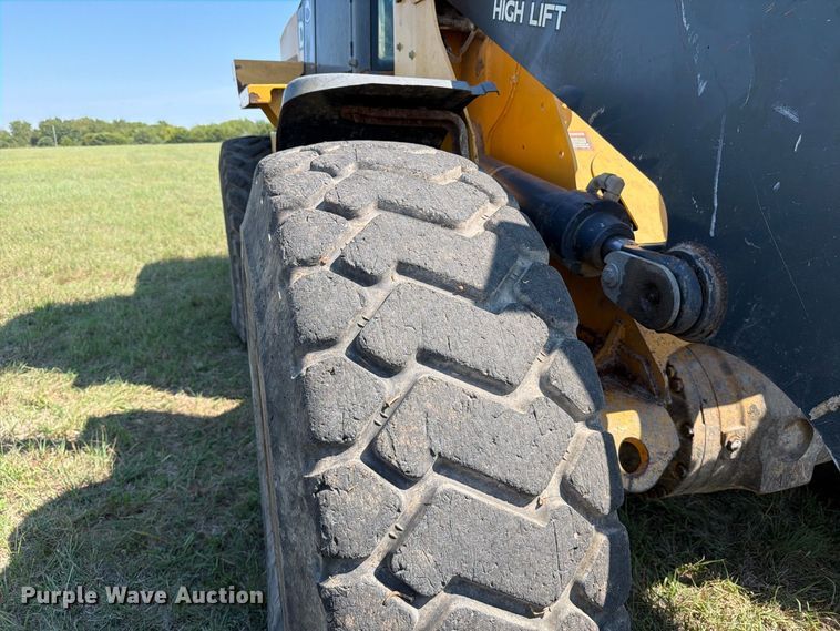 image for item EP7840 2012 John Deere 624K wheel loader