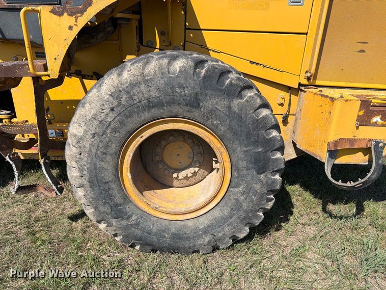 image for item EP7840 2012 John Deere 624K wheel loader