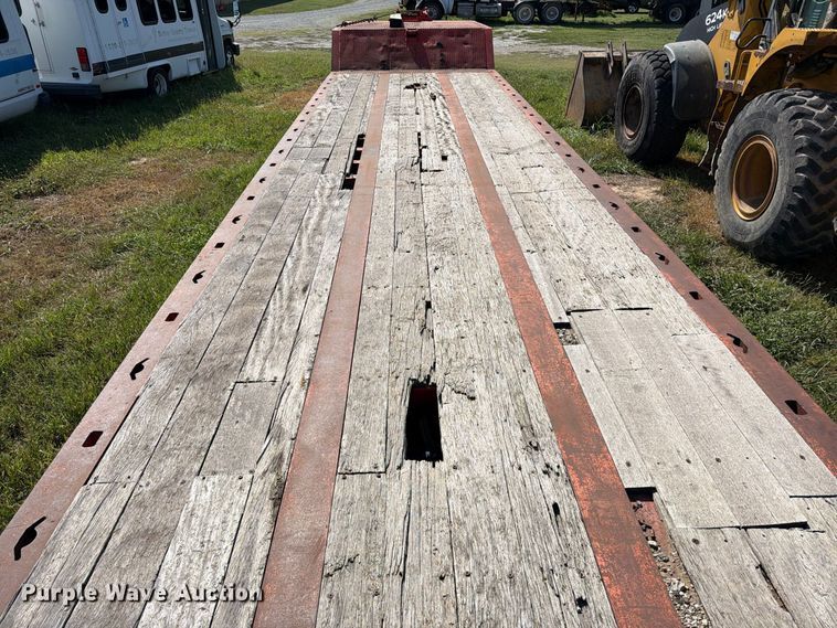image for item EP7841 1989 drop tilt deck equipment trailer