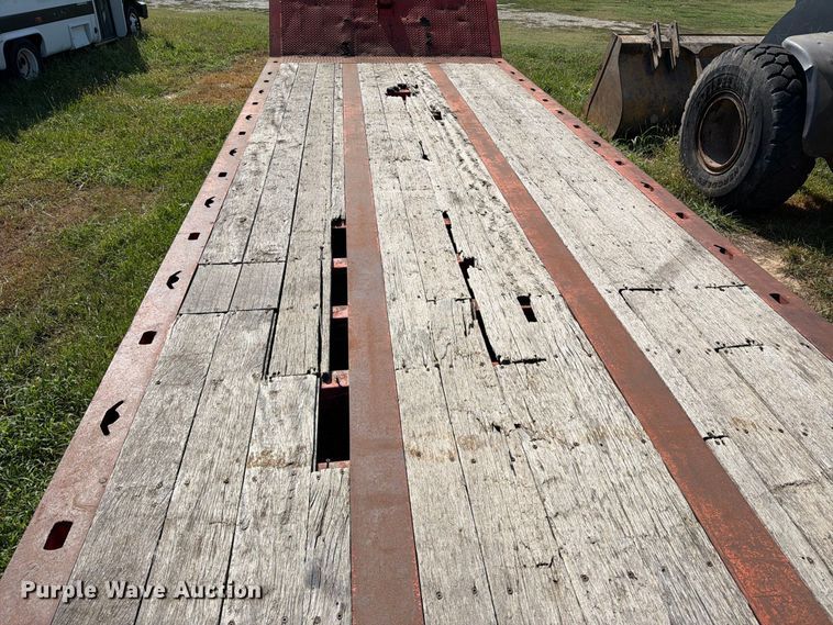 image for item EP7841 1989 drop tilt deck equipment trailer
