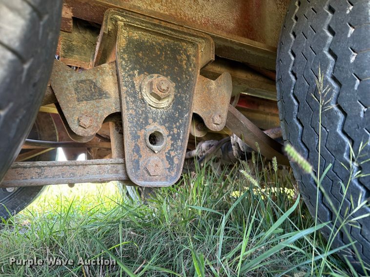 image for item EP7841 1989 drop tilt deck equipment trailer