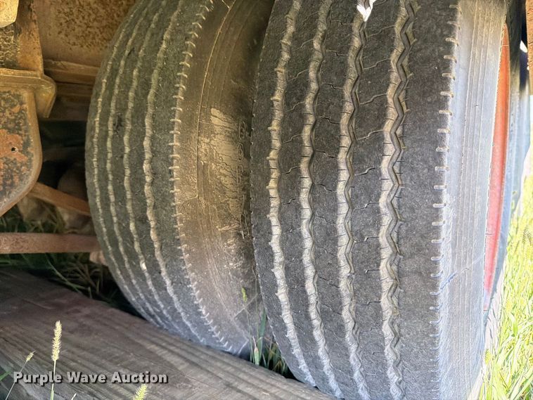 image for item EP7841 1989 drop tilt deck equipment trailer