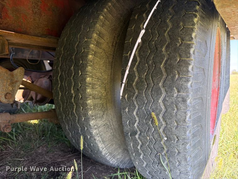 image for item EP7841 1989 drop tilt deck equipment trailer