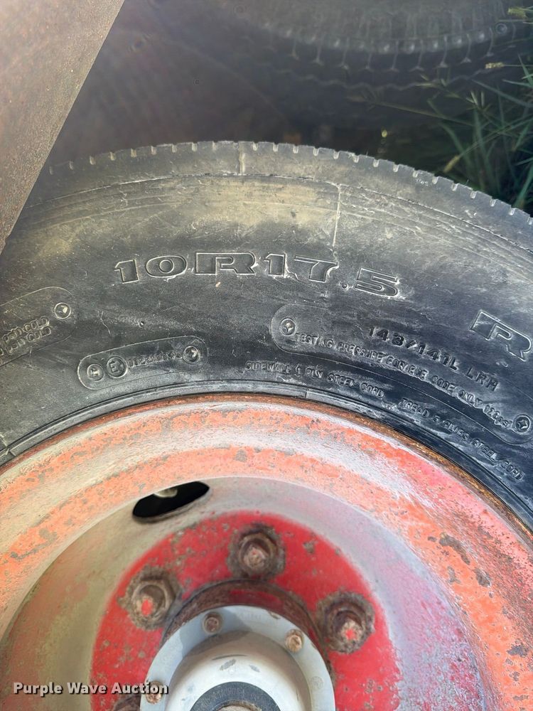 image for item EP7841 1989 drop tilt deck equipment trailer