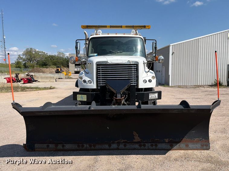 image for item EP7842 2012 Freightliner Business Class M2 dump truck