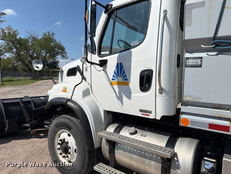 image for item EP7842 2012 Freightliner Business Class M2 dump truck