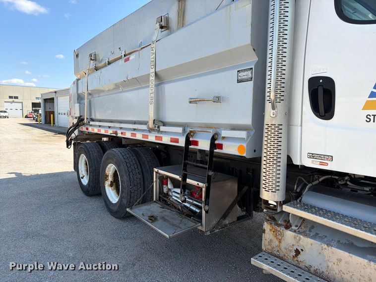 image for item EP7842 2012 Freightliner Business Class M2 dump truck