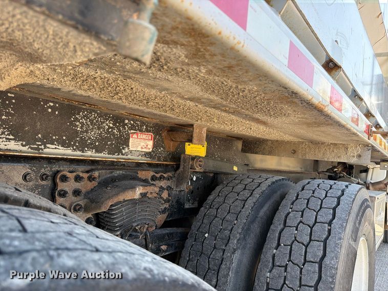 image for item EP7842 2012 Freightliner Business Class M2 dump truck