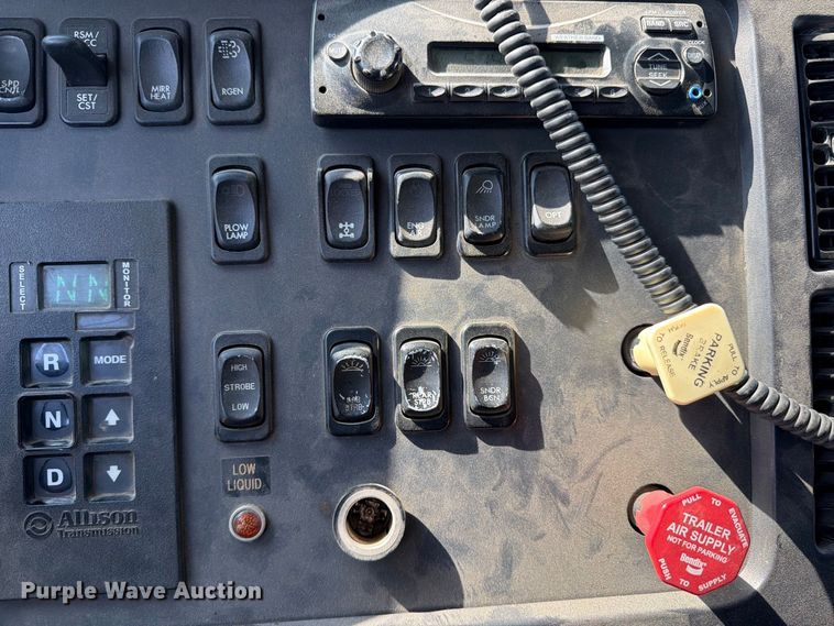 image for item EP7842 2012 Freightliner Business Class M2 dump truck