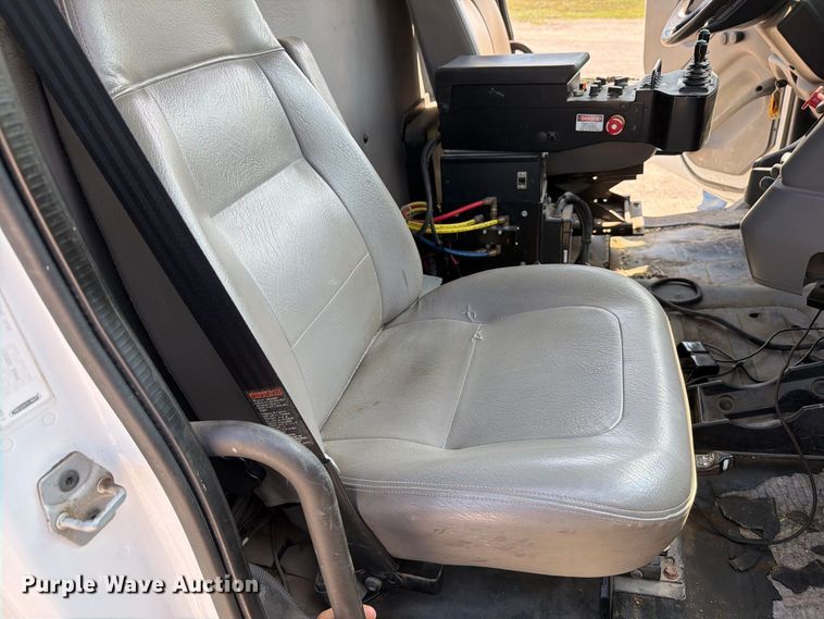 image for item EP7842 2012 Freightliner Business Class M2 dump truck