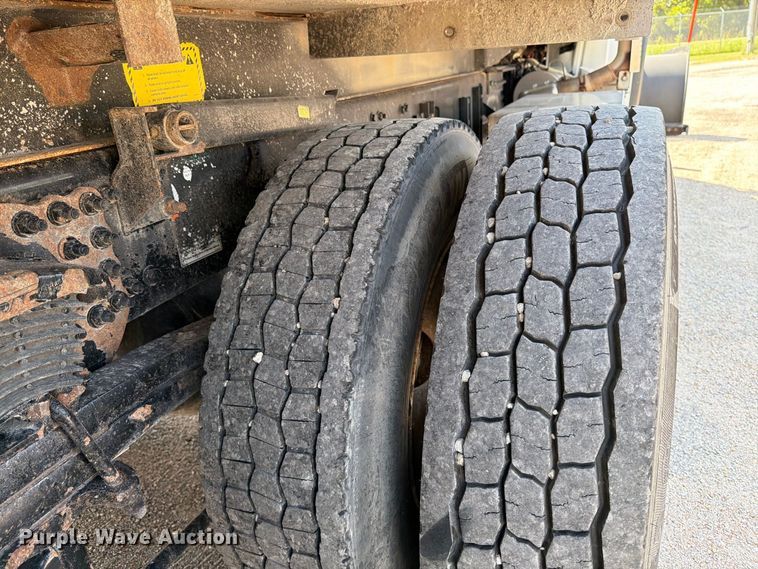 image for item EP7842 2012 Freightliner Business Class M2 dump truck