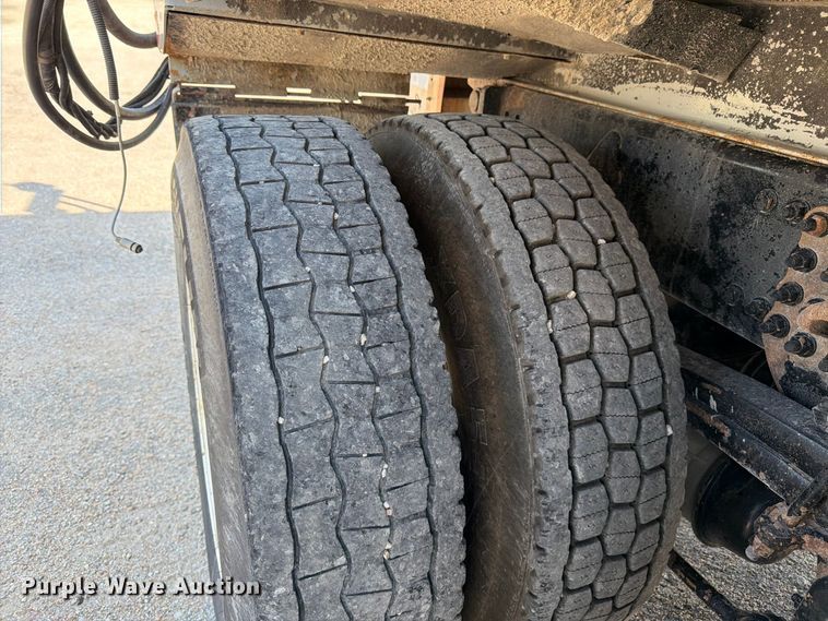 image for item EP7842 2012 Freightliner Business Class M2 dump truck
