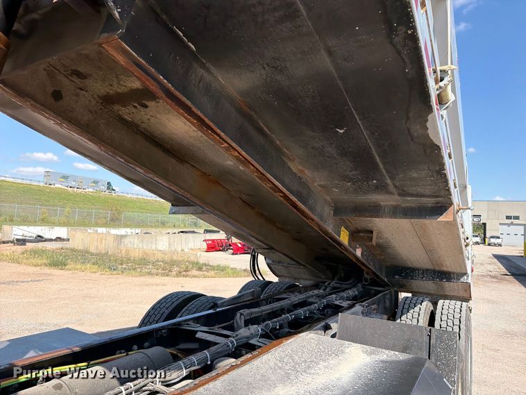image for item EP7842 2012 Freightliner Business Class M2 dump truck