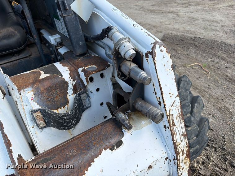 image for item EP7844 1998 Bobcat 863 skid steer loader