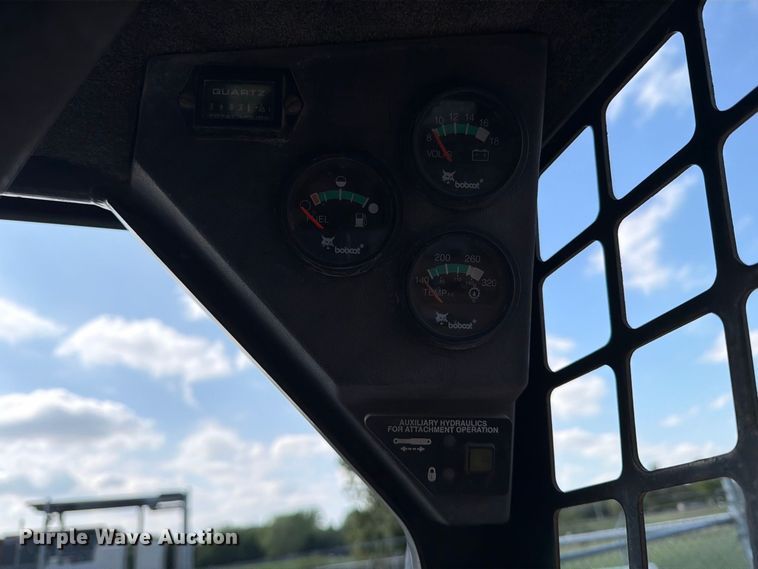 image for item EP7844 1998 Bobcat 863 skid steer loader