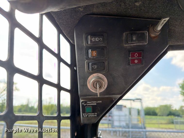 image for item EP7844 1998 Bobcat 863 skid steer loader