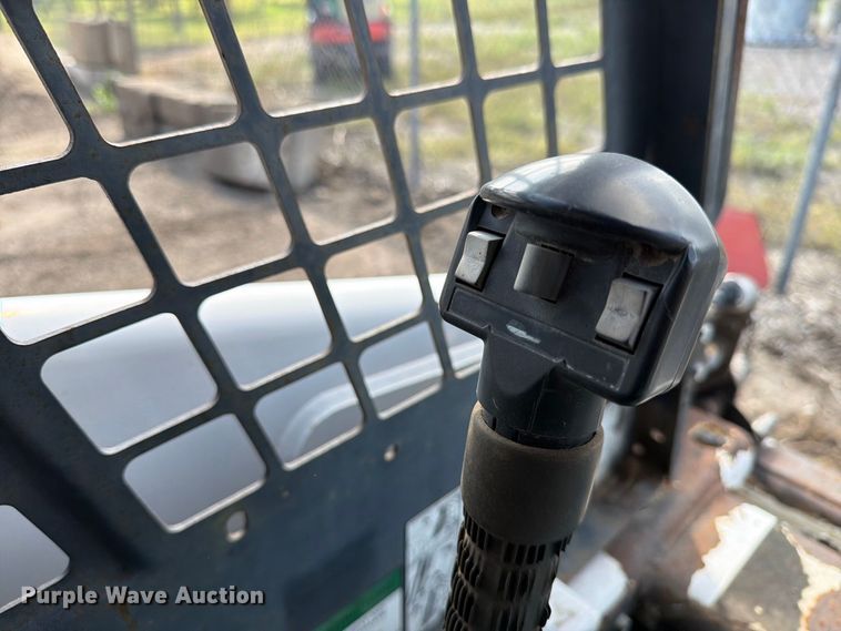 image for item EP7844 1998 Bobcat 863 skid steer loader