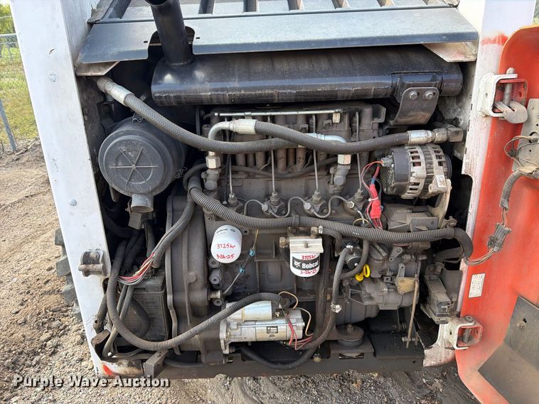 image for item EP7844 1998 Bobcat 863 skid steer loader