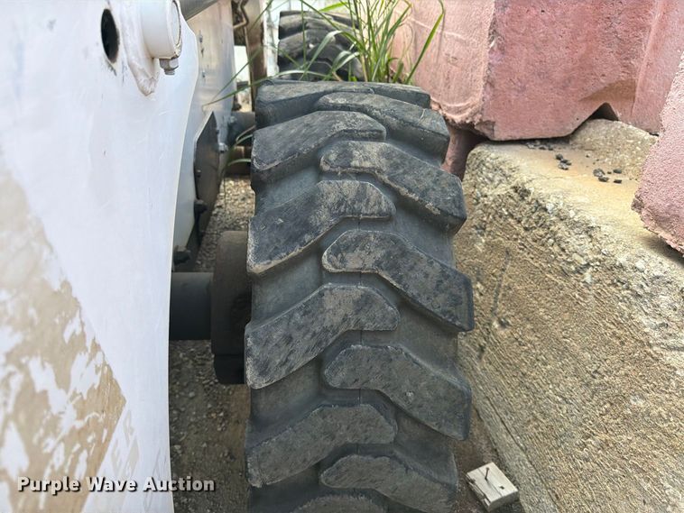 image for item EP7844 1998 Bobcat 863 skid steer loader