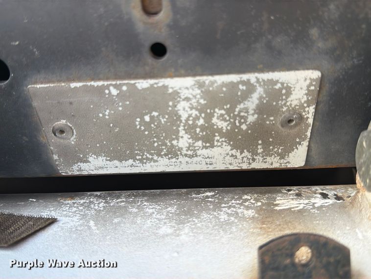 image for item EP7844 1998 Bobcat 863 skid steer loader