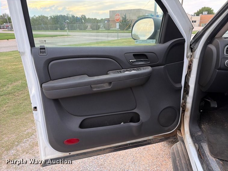 image for item EP7846 2007 Chevrolet Suburban SUV