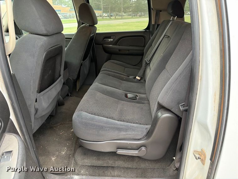 image for item EP7846 2007 Chevrolet Suburban SUV
