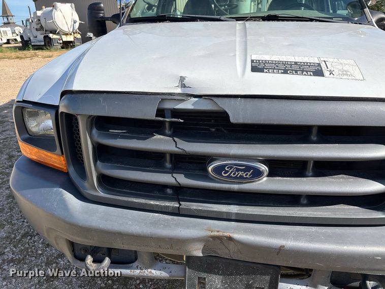 image for item ER3430 1999 Ford F550 XL Super Duty bucket truck