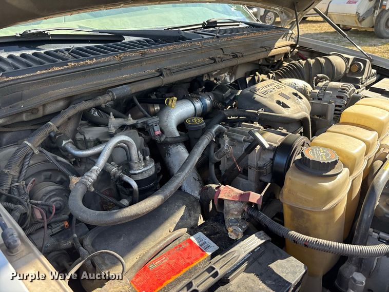 image for item ER3430 1999 Ford F550 XL Super Duty bucket truck