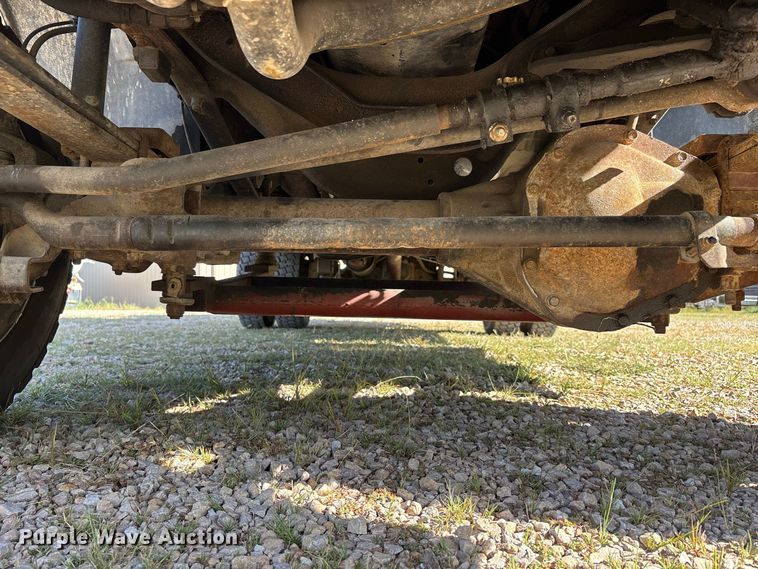 image for item ER3430 1999 Ford F550 XL Super Duty bucket truck