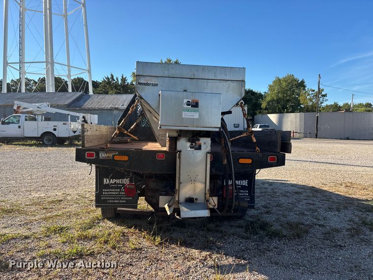 image for item ER3432 2008 Ford F350 dump flatbed pickup truck