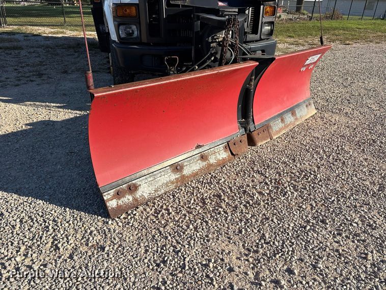 image for item ER3432 2008 Ford F350 dump flatbed pickup truck