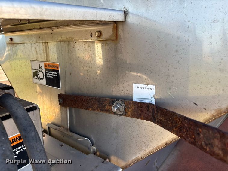 image for item ER3432 2008 Ford F350 dump flatbed pickup truck
