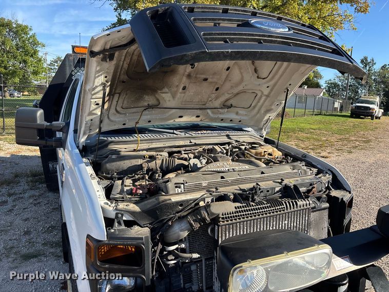 image for item ER3432 2008 Ford F350 dump flatbed pickup truck