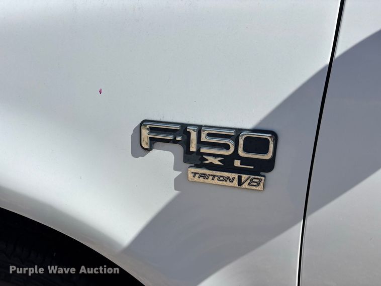 image for item ER3433 2003 Ford F150 XL Ext. Cab pickup truck