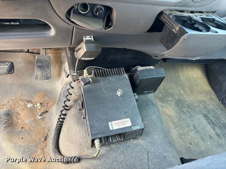image for item ER3433 2003 Ford F150 XL Ext. Cab pickup truck