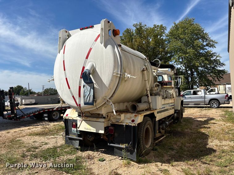 image for item ER3434 1986 Ford 8000 sewer jetter truck