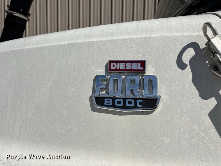 image for item ER3434 1986 Ford 8000 sewer jetter truck