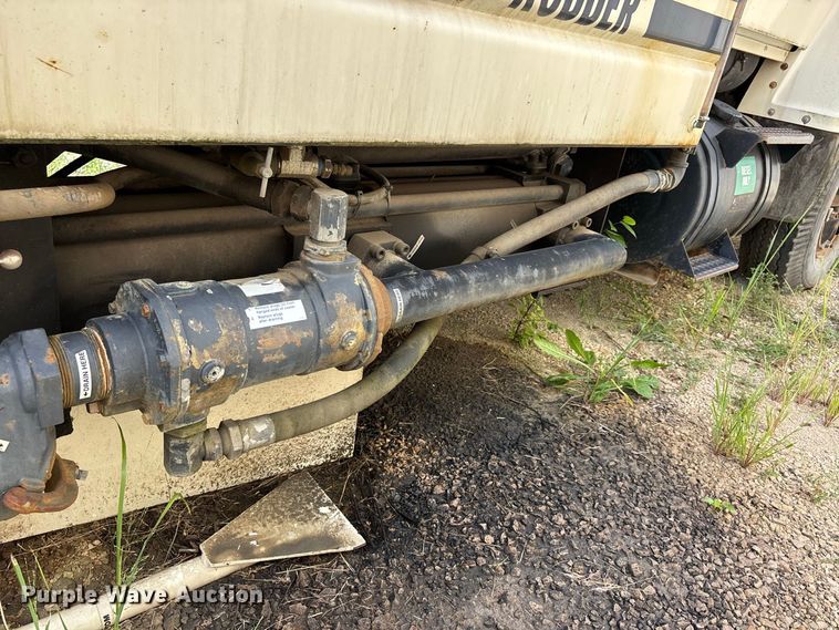 image for item ER3434 1986 Ford 8000 sewer jetter truck