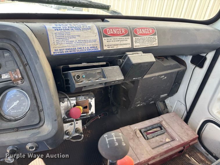 image for item ER3434 1986 Ford 8000 sewer jetter truck