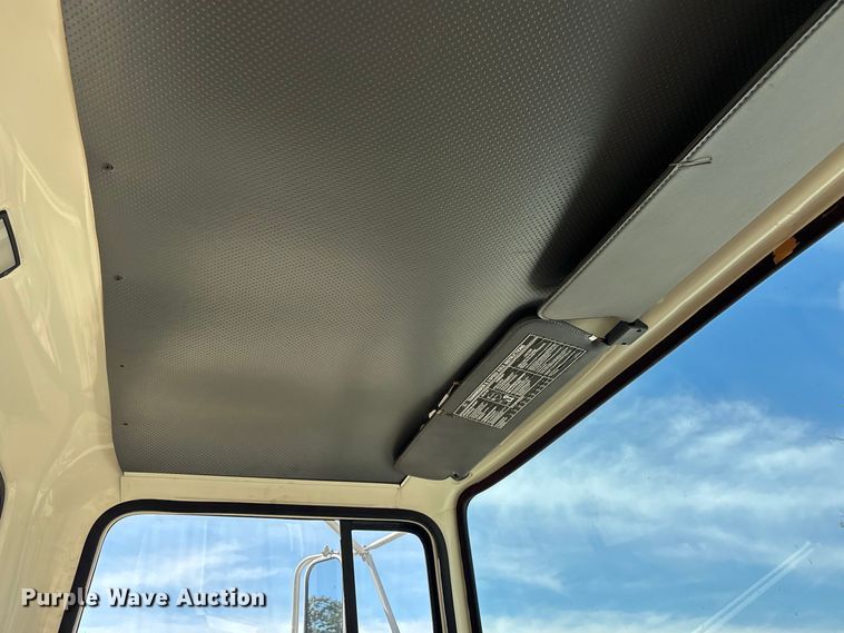 image for item ER3434 1986 Ford 8000 sewer jetter truck