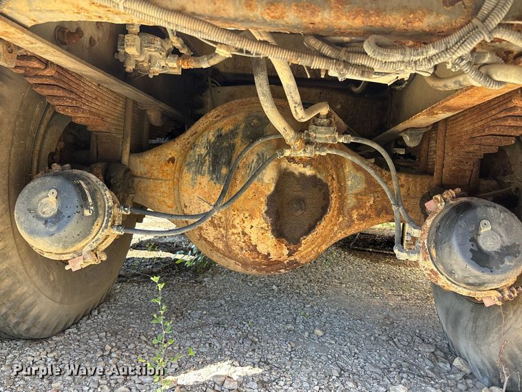 image for item ER3434 1986 Ford 8000 sewer jetter truck