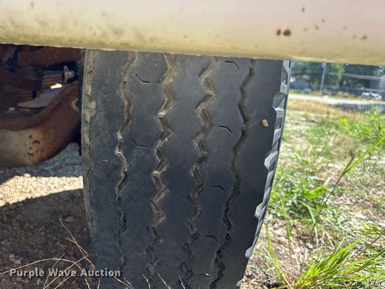 image for item ER3434 1986 Ford 8000 sewer jetter truck