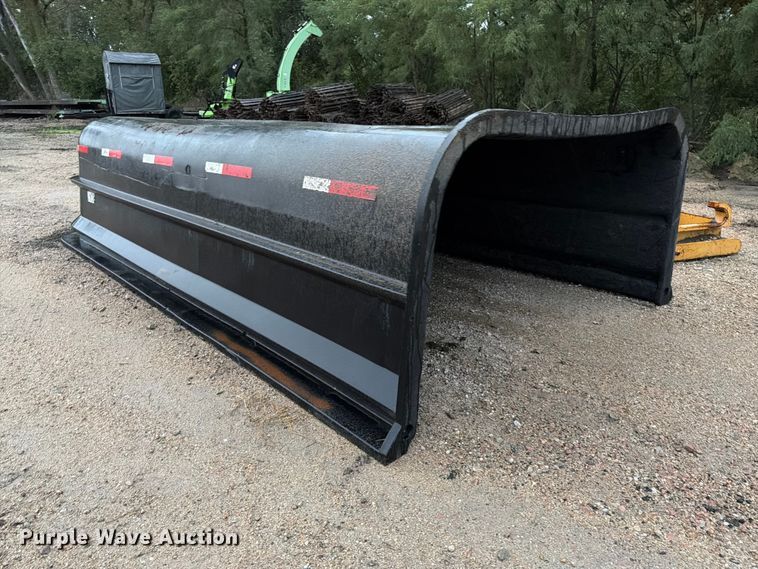 image for item ES1113 Dump truck bed liner