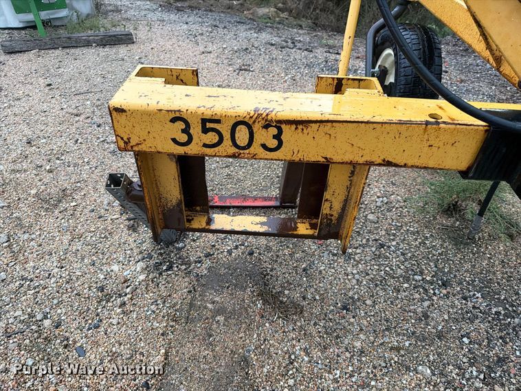 image for item ES1114 The Retriever Tractor Mount road widener